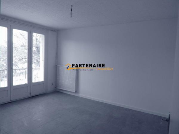 Appartement à louer, 2 pièces - Saint-Vallier 26240