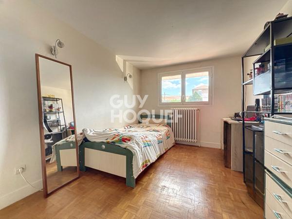 Maison Stains 5 pièce(s)