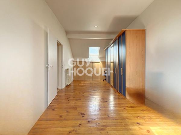 Maison Stains 5 pièce(s)