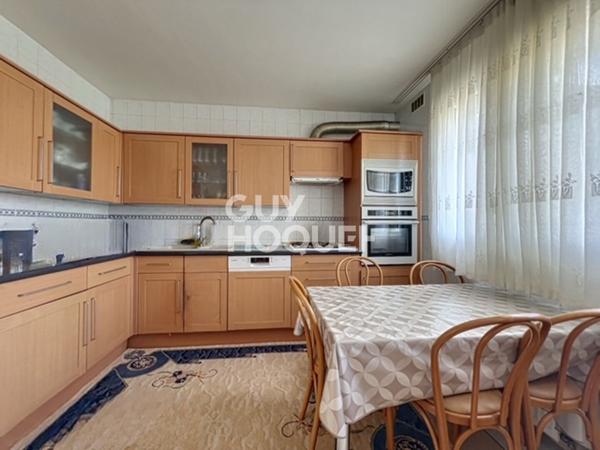 Maison Stains 5 pièce(s)