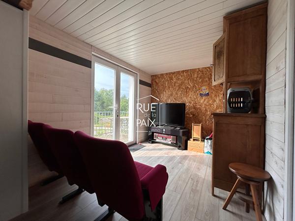 79260 LA CRECHE Maison La Creche 6 pièce(s) 155 m2