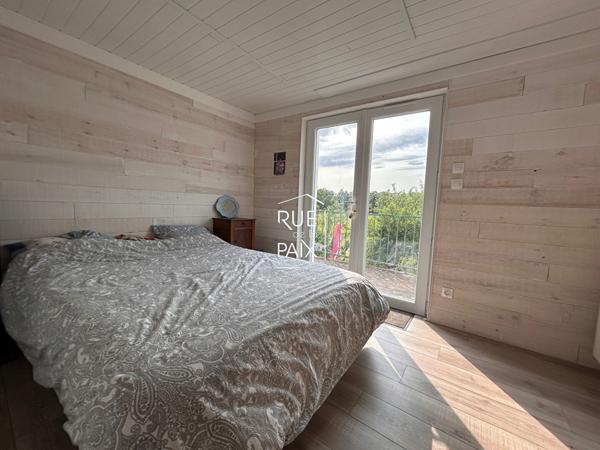 79260 LA CRECHE Maison La Creche 6 pièce(s) 155 m2