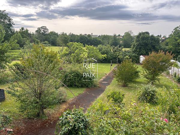 79260 LA CRECHE Maison La Creche 6 pièce(s) 155 m2