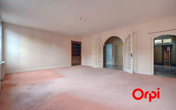 Appartement à vendre    3 pièces • 94,23 m2 Lyon 2