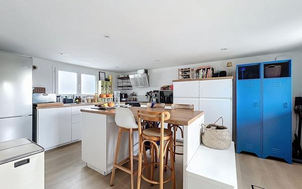 Maison à vendre    4 pièces •  Landivisiau