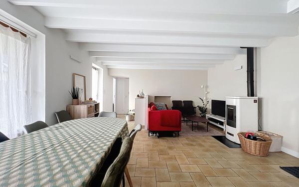 Maison à vendre    4 pièces •  Landivisiau