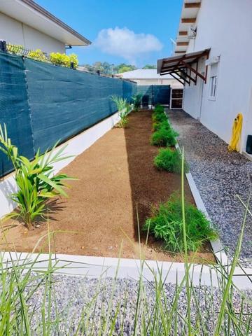 Villa moderne avec jardin privatif à Macouria.