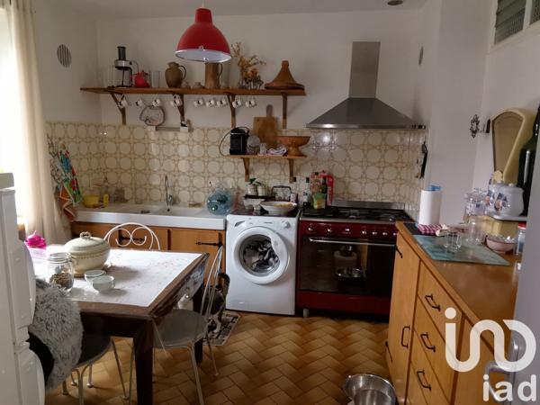 Maison 7 pièces de 160 m² à Saint-Sébastien (23160)