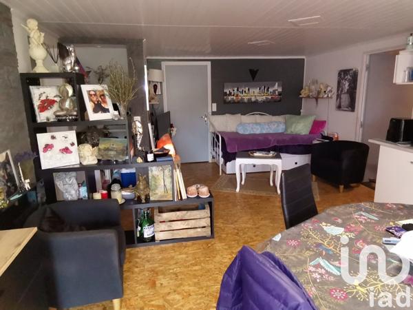 Maison 7 pièces de 160 m² à Saint-Sébastien (23160)