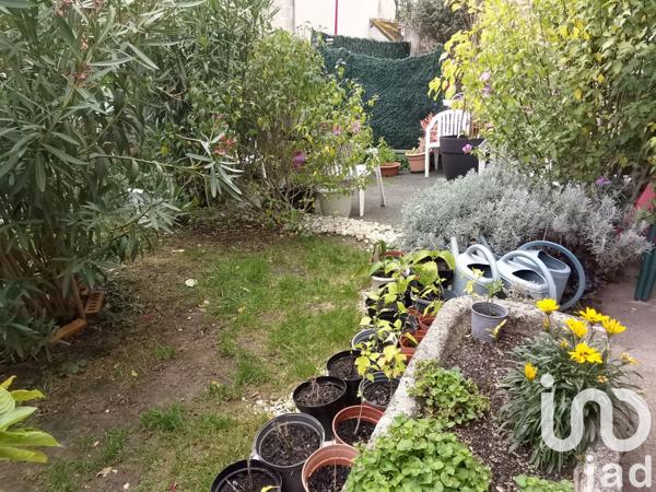 Maison 7 pièces de 160 m² à Saint-Sébastien (23160)