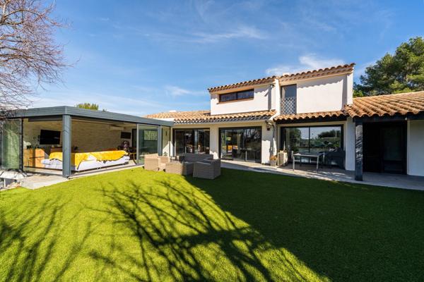 Vente Maison de luxe Sanary-sur-Mer 9 Pièces 453 m²