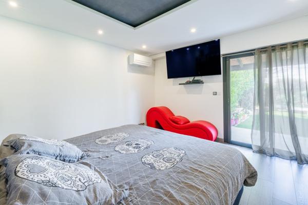 Vente Maison de luxe Sanary-sur-Mer 9 Pièces 453 m²