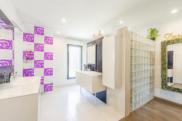Vente Maison de luxe Sanary-sur-Mer 9 Pièces 453 m²