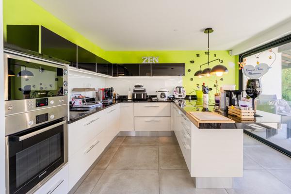 Vente Maison de luxe Sanary-sur-Mer 9 Pièces 453 m²