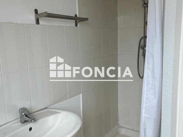 Location Appartement 4 pièces 95.16 m² - 4 RUE DE LEOMINSTER Saverne 67700