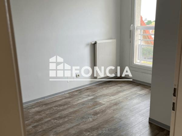 Location Appartement 4 pièces 95.16 m² - 4 RUE DE LEOMINSTER Saverne 67700