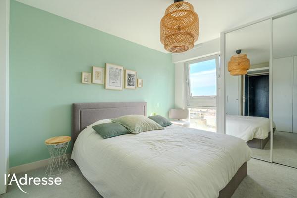 Bordeaux Jardin Public / Parc Rivière - Appartement rénové, lumineux 4 pièces