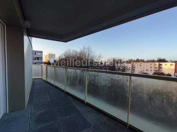 Appartement 2 chambres avec parking et balcon