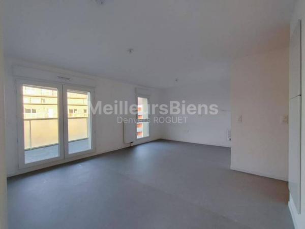 Appartement 2 chambres avec parking et balcon