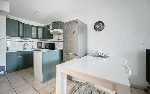 Appartement à vendre    3 pièces • 74,10 m2 Mornant