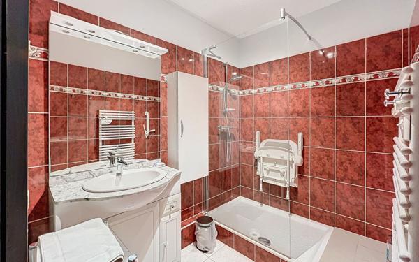 Appartement à vendre    3 pièces • 69,77 m2 Anglet