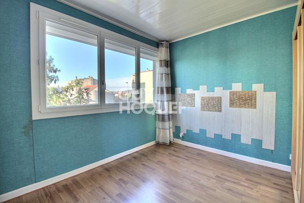 Un appartement avec balcon et garage à SAINT MAX Résidence Saint Pierre