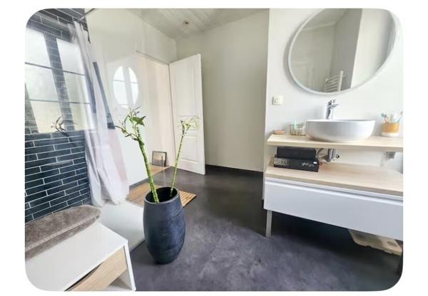 Maison de ville 3 chambres et un T2 indépendant double séjour salon 260 000 € H.A.I.*