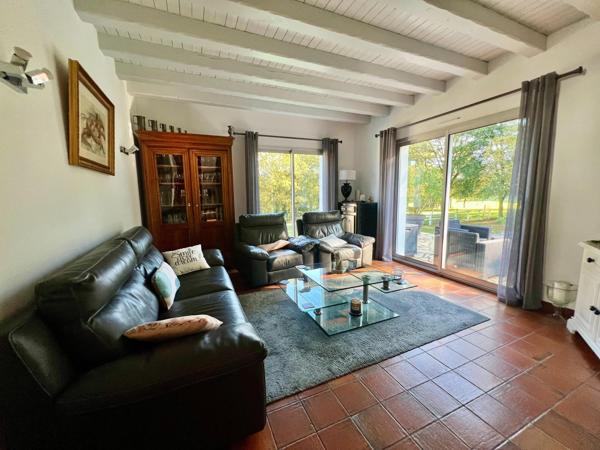 Grande maison familiale en excellent état - Aucun travaux à prévoir.