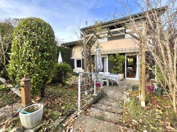 Villa Mitoyenne SEYNOD - 5 CHAMBRES - JARDIN