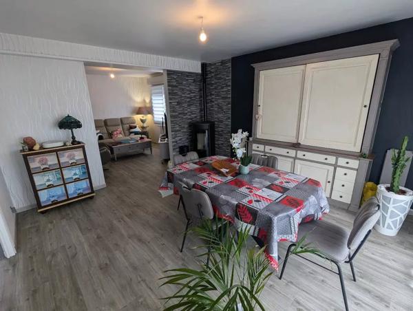 Vente Maison 7 pièces 140 m2 à Josselin