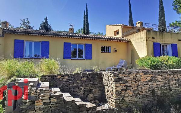 Maison à vendre    4 pièces •  La Cadière-d'Azur