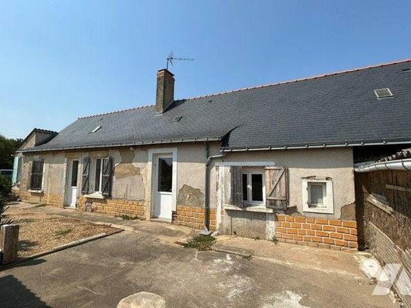 MAISON A VENDRE BAUGE EN ANJOU
Maison ancienne située dans la campagne de FOUGERE.
Maison anc...