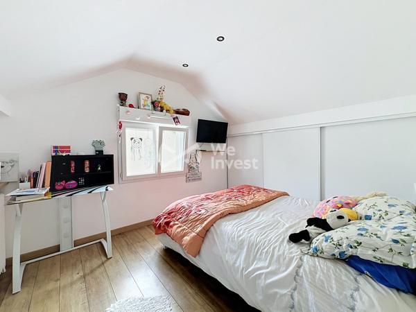 Maison familiale 5 pièces sans travaux, à 8 min de la gare