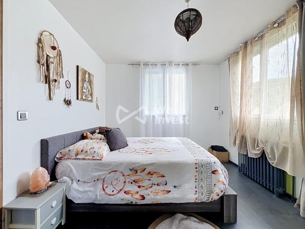 Maison familiale 5 pièces sans travaux, à 8 min de la gare