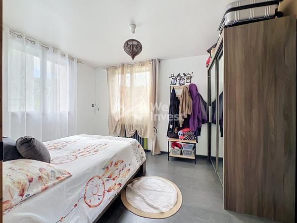 Maison familiale 5 pièces sans travaux, à 8 min de la gare