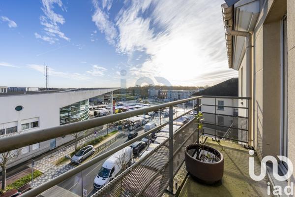 Appartement 3 pièces de 62 m² à Savigny-le-Temple (77176)