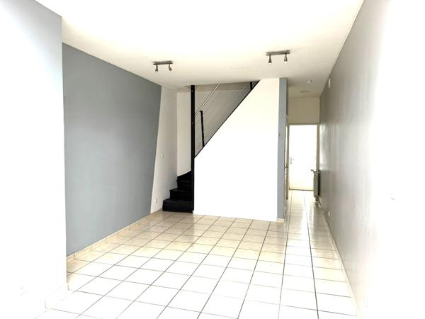 MAISON DE VILLE PROCHE TRANSPORTS