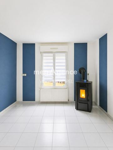 Maison à LA CHAPELLE-AU-RIBOUL, 53440 - 5 pièces 70m²