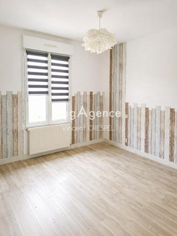 Maison à LA CHAPELLE-AU-RIBOUL, 53440 - 5 pièces 70m²