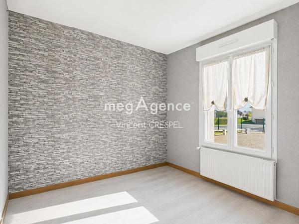 Maison à LA CHAPELLE-AU-RIBOUL, 53440 - 5 pièces 70m²