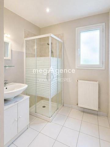 Maison à LA CHAPELLE-AU-RIBOUL, 53440 - 5 pièces 70m²