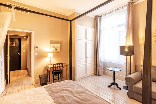 Vente Maison de maître Périgueux 11 Pièces 332 m²