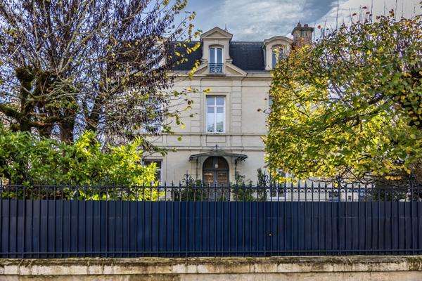 Vente Maison de maître Périgueux 11 Pièces 332 m²