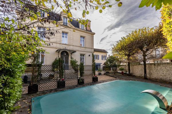 Vente Maison de maître Périgueux 11 Pièces 332 m²
