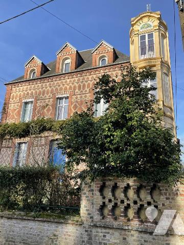 Maison de maître, centre-ville LA FERTE MACE