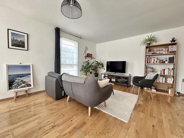 Magnifique appartement avec deux places  de parking privatives.