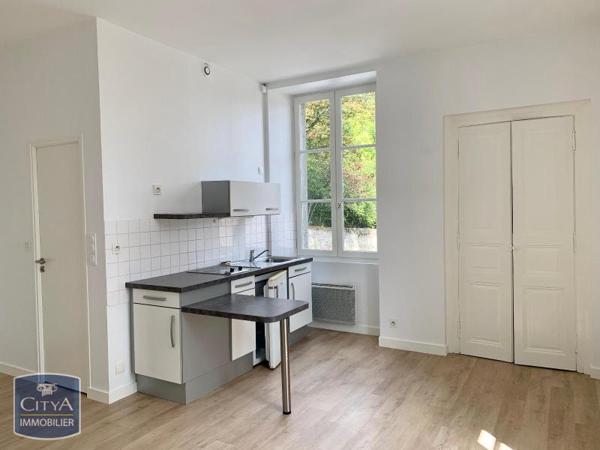 Appartement à louer 1 pièce 25.89m² Laval (53000)