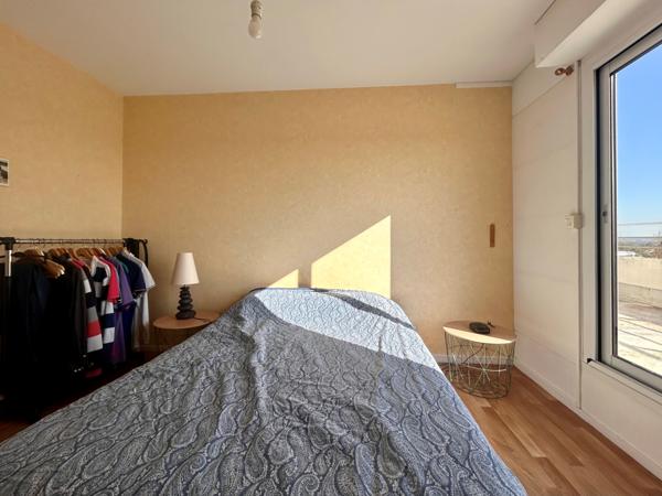 APPARTEMENT TYPE 5 - POITIERS Poitiers (86000)