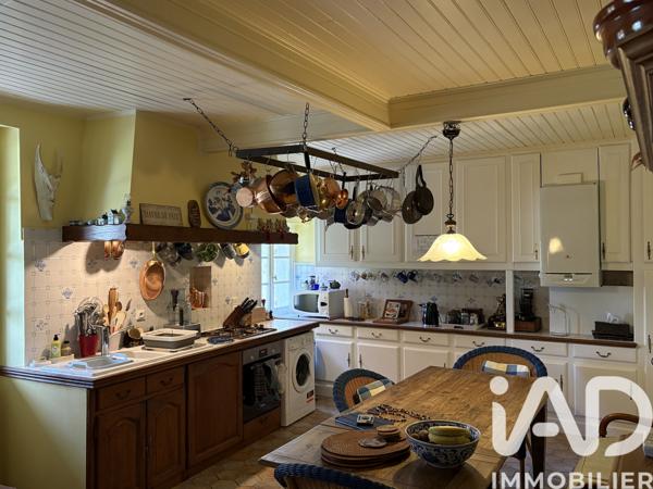 Maison à vendre 6 pièces 190 m² Lamothe-Montravel