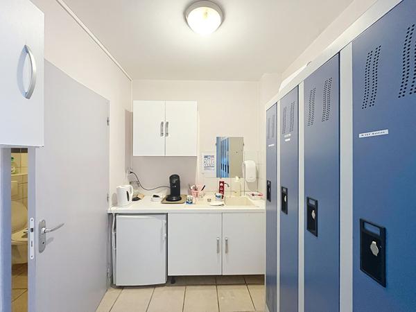 EXCLUSIVITE ! Ensemble immobilier Yssingeaux de plus de 650 m2 sur 8000m2 de terrain clos